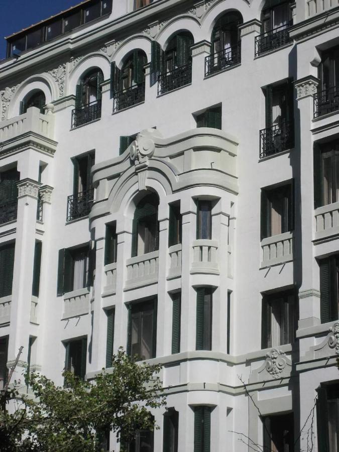 Hostal Trevinca Мадрид Экстерьер фото